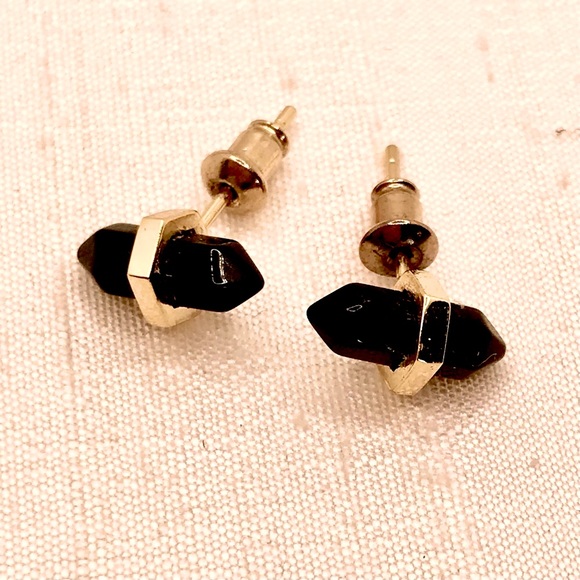 ✨Crystal Point Stud Earrings✨ - Picture 6 of 6